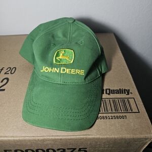 Pre owned john deere hat
